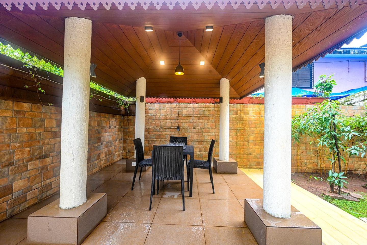 Malama Stay Ruturang Villa 4Bhk, ロナバラ エクステリア 写真