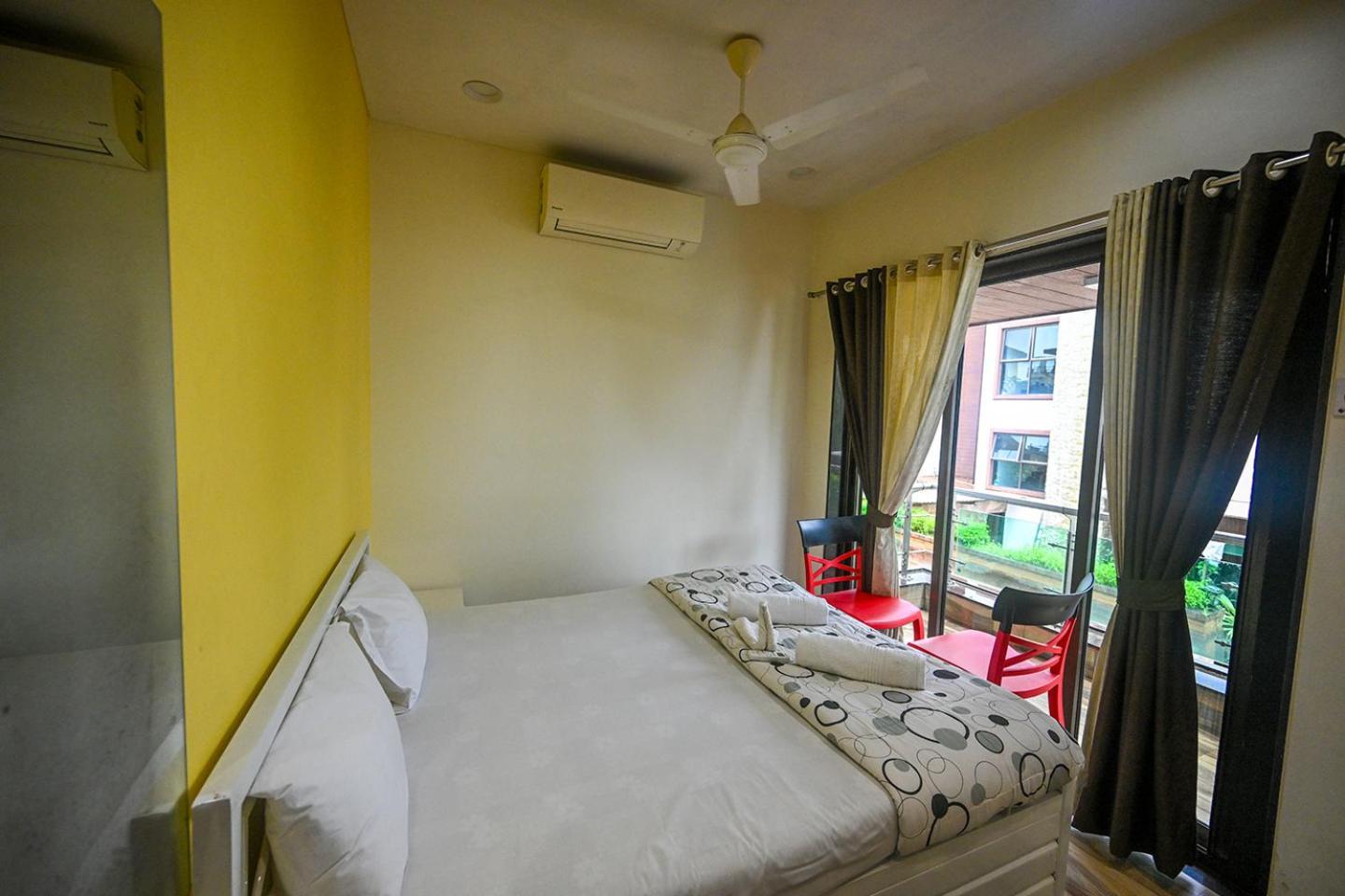 Malama Stay Ruturang Villa 4Bhk, ロナバラ エクステリア 写真
